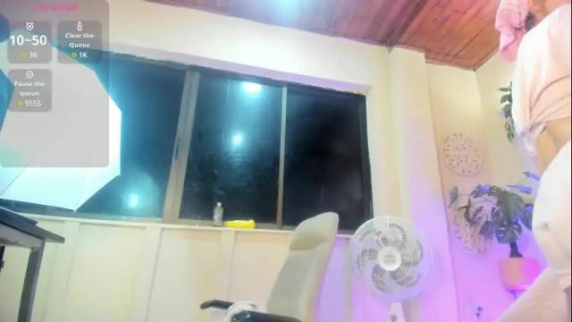 Thumbnail 1, chloerossee's Stream at Chaturbate, 8 hours ago