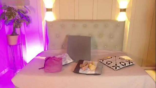 Thumbnail 2, chloerossee's Stream at Chaturbate, 1 month ago