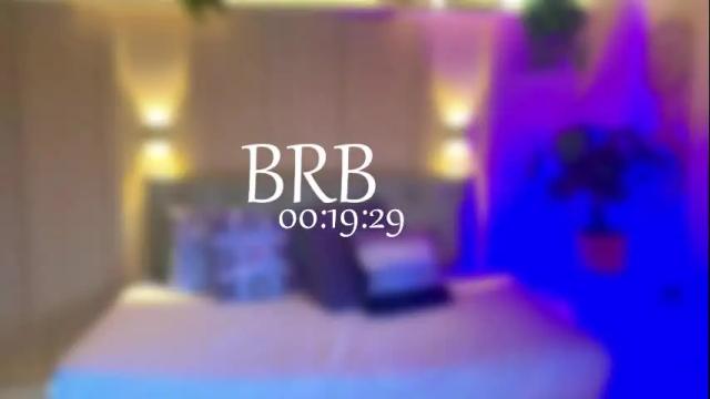 Image 7 of chloerossee Stream on Chaturbate on 1 month ago