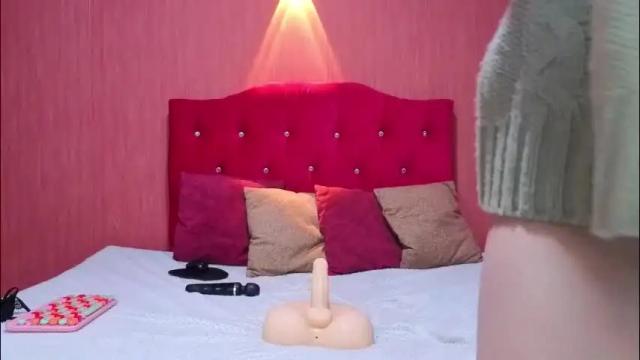 Image 10 of chloeturner_ Stream on Chaturbate on 2 days ago