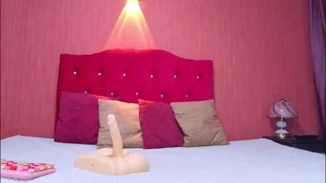 Image 3 of chloeturner_ Stream on Chaturbate on 2 days ago