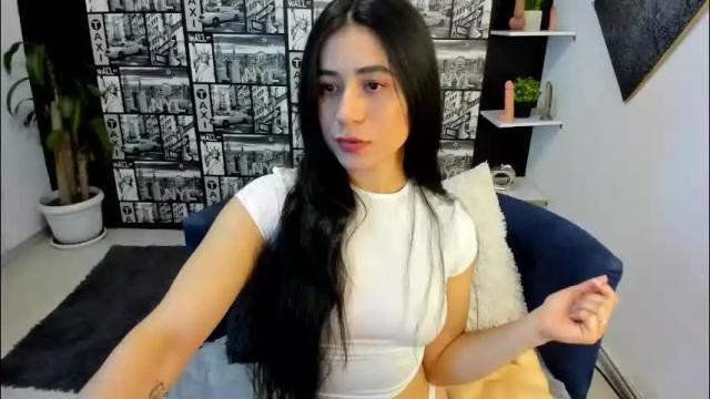 Image 3 of chloeturner_ Stream on Chaturbate on 1 month ago