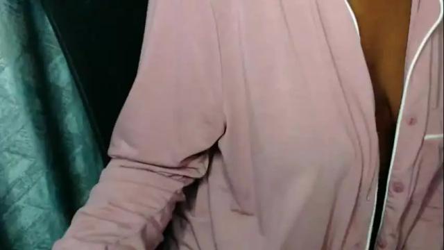 Image 3 of choccoa Stream on Chaturbate on 1 month ago