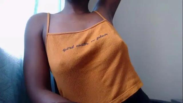 Image 4 of choccoa Stream on Chaturbate on 1 day ago