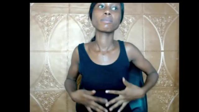 Image 2 of choco_petitqueen Stream on Chaturbate on 13 months ago