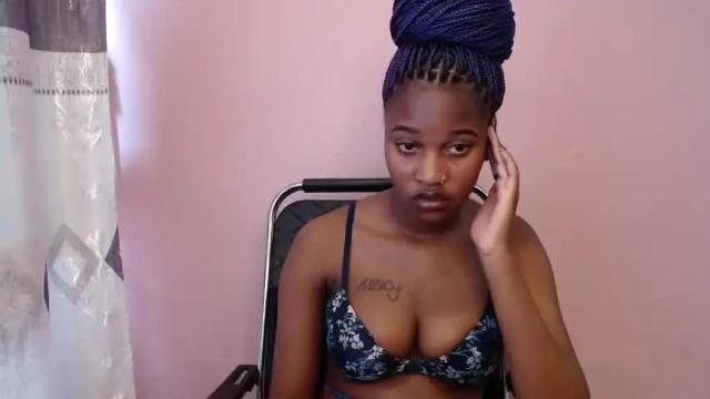 Image 7 of chocolataaah1 Stream on Chaturbate on 18 months ago