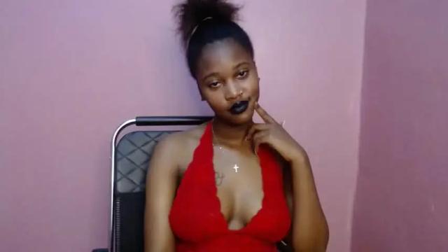Image 4 of chocolataaah1 Stream on Chaturbate on 17 months ago
