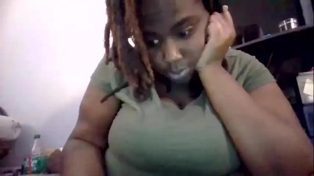Image 12 of chocolatenipps Stream on Chaturbate on 15 months ago