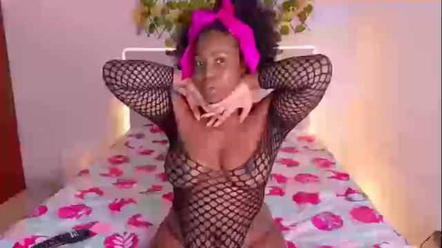 Image 2 of chocoo_dessert Stream on Chaturbate on 1 month ago