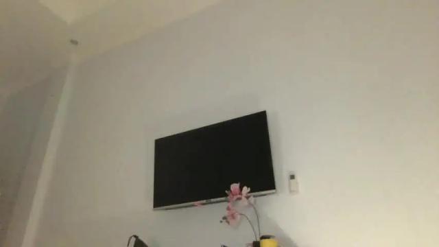 Image 3 of chopchopyou Stream on Chaturbate on 17 months ago