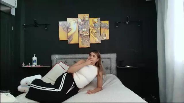 Image 4 of chris_sharon2023 Stream on Chaturbate on 1 month ago