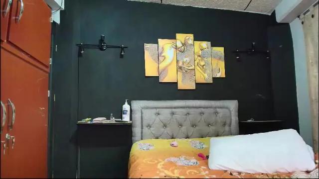Image 7 of chris_sharon2023 Stream on Chaturbate on 1 month ago