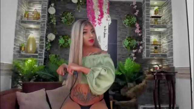 Image 3 of chris_twiink Stream on Chaturbate on 1 month ago