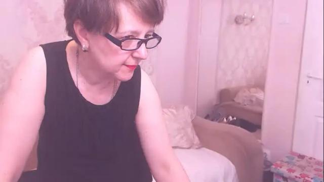 Image 7 of christarose Stream on Chaturbate on 13 months ago