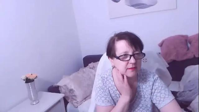 Image 8 of christarose Stream on Chaturbate on 1 month ago