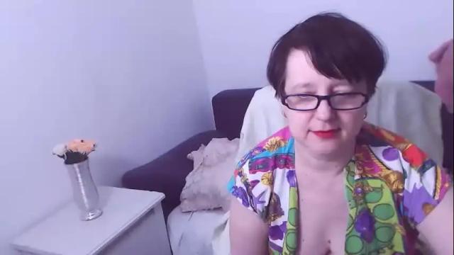 Image 8 of christarose Stream on Chaturbate on 1 month ago
