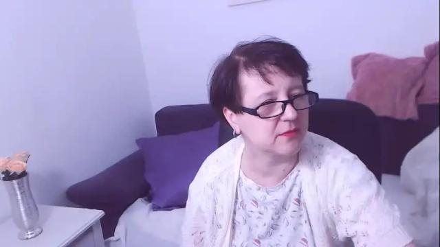 Image 11 of christarose Stream on Chaturbate on 20 days ago