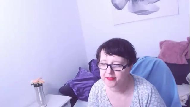 Image 8 of christarose Stream on Chaturbate on 19 days ago