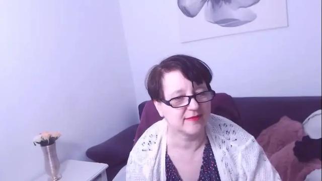 Image 4 of christarose Stream on Chaturbate on 4 days ago