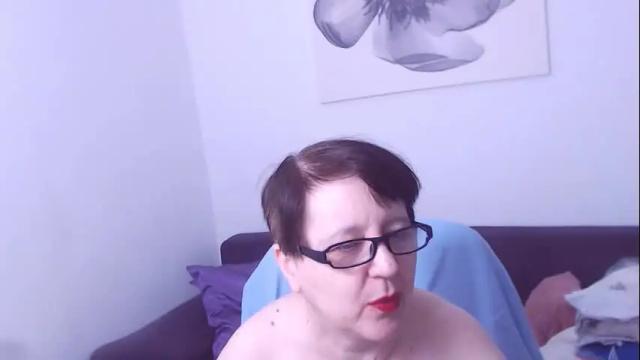 Image 4 of christarose Stream on Chaturbate on 2 days ago