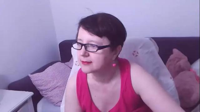 Image 10 of christarose Stream on Chaturbate on 1 month ago