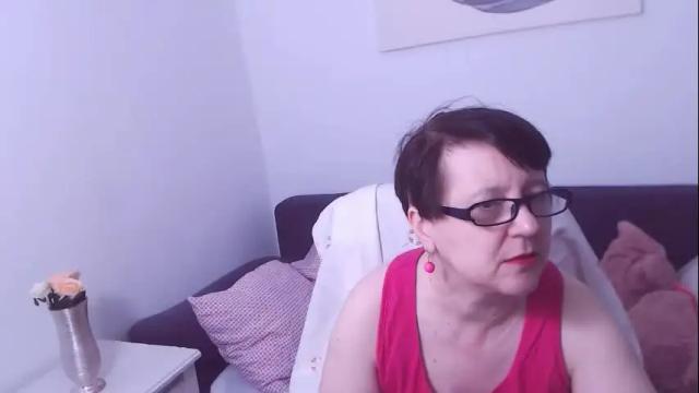 Image 4 of christarose Stream on Chaturbate on 1 month ago