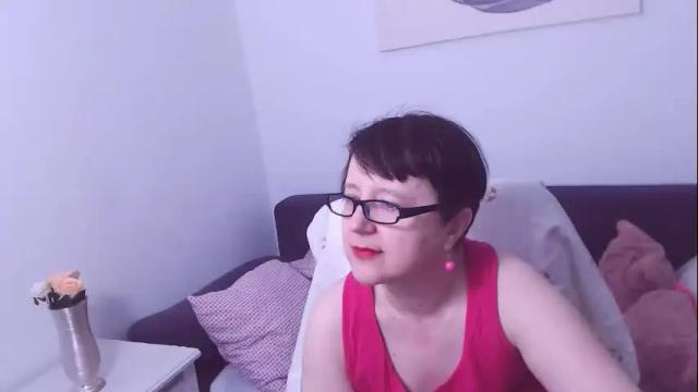 Image 8 of christarose Stream on Chaturbate on 1 month ago