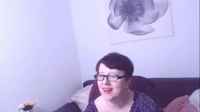 Image 10 of christarose Stream on Chaturbate on 1 month ago