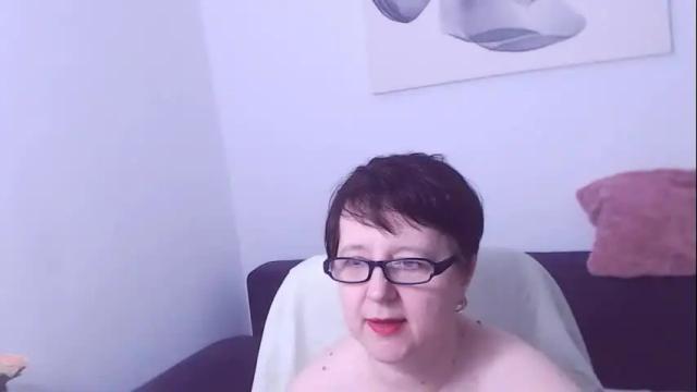 Image 2 of christarose Stream on Chaturbate on 1 month ago