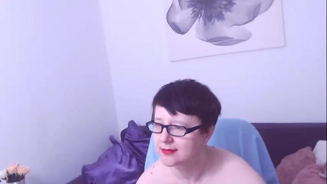 Image 2 of christarose Stream on Chaturbate on 1 month ago