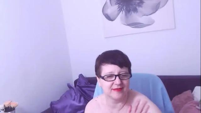 Image 4 of christarose Stream on Chaturbate on 1 month ago