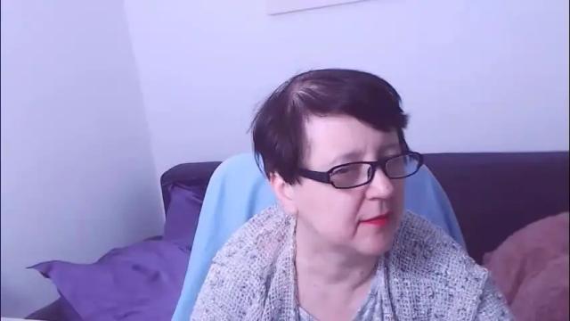 Image 10 of christarose Stream on Chaturbate on 16 days ago