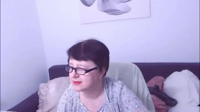 Image 3 of christarose Stream on Chaturbate on 14 days ago