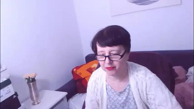 Image 2 of christarose Stream on Chaturbate on 6 days ago