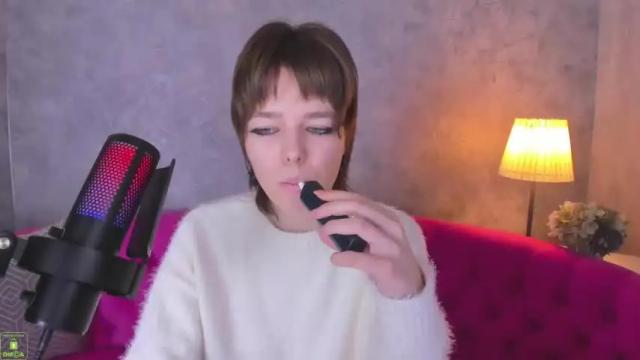 Image 10 of christen_morris Stream on Chaturbate on 17 months ago