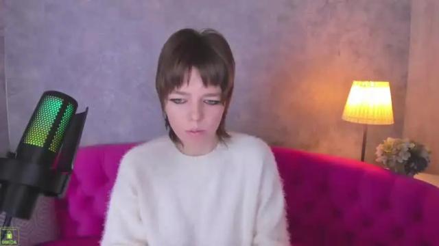 Image 12 of christen_morris Stream on Chaturbate on 17 months ago