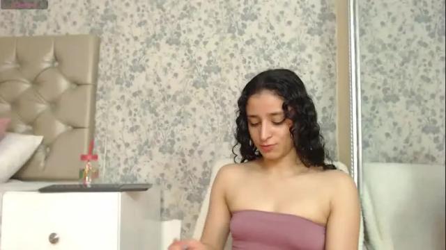 Thumbnail 1, christiedoutzen's Stream at Chaturbate, 2 months ago