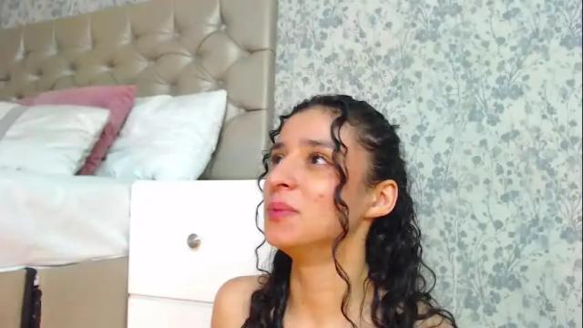 Image 8 of christiedoutzen Stream on Chaturbate on 2 months ago