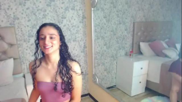 Thumbnail 2, christiedoutzen's Stream at Chaturbate, 2 months ago