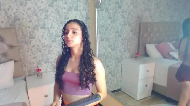 Image 7 of christiedoutzen Stream on Chaturbate on 2 months ago
