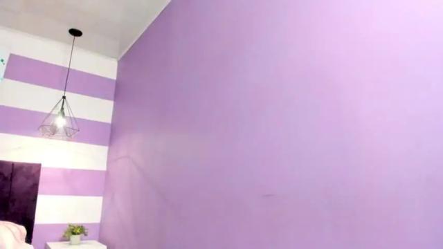 Image 2 of christiine_ Stream on Chaturbate on 15 months ago
