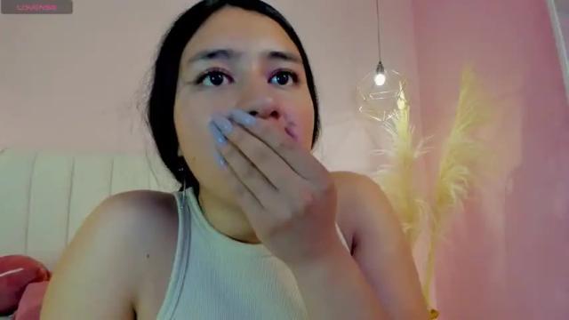 Image 10 of christiine_ Stream on Chaturbate on 14 months ago