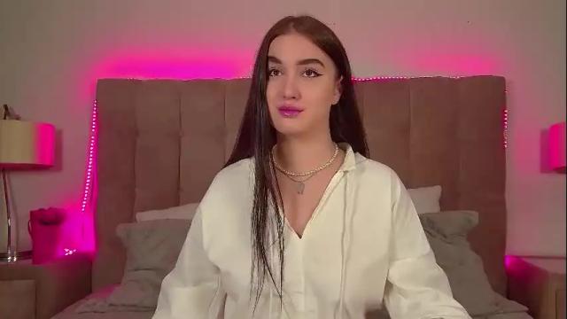 Image 11 of christinamilton Stream on Chaturbate on 1 month ago