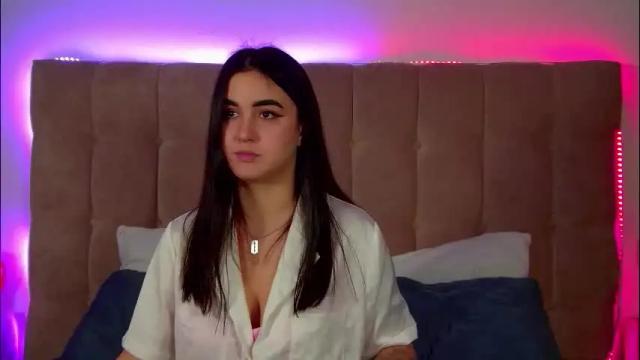 Image 12 of christinamilton Stream on Chaturbate on 1 month ago