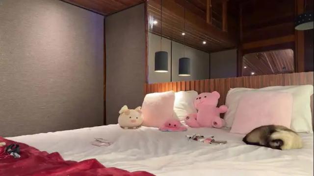 Image 12 of christinasage Stream on Chaturbate on 1 month ago