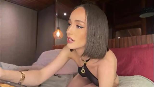 Image 3 of christinasage Stream on Chaturbate on 24 days ago