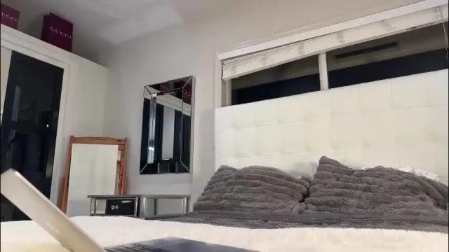 Image 3 of christinasage Stream on Chaturbate on 19 days ago