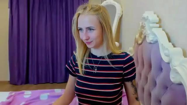 Image 4 of christinasex777 Stream on Chaturbate on 12 months ago