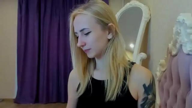 Image 8 of christinasex777 Stream on Chaturbate on 12 months ago