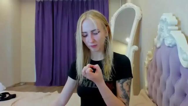 Thumbnail 1, christinasex777's Stream at Chaturbate, 17 months ago
